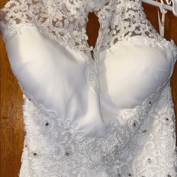 Wedding dress - Picture 6 of 6